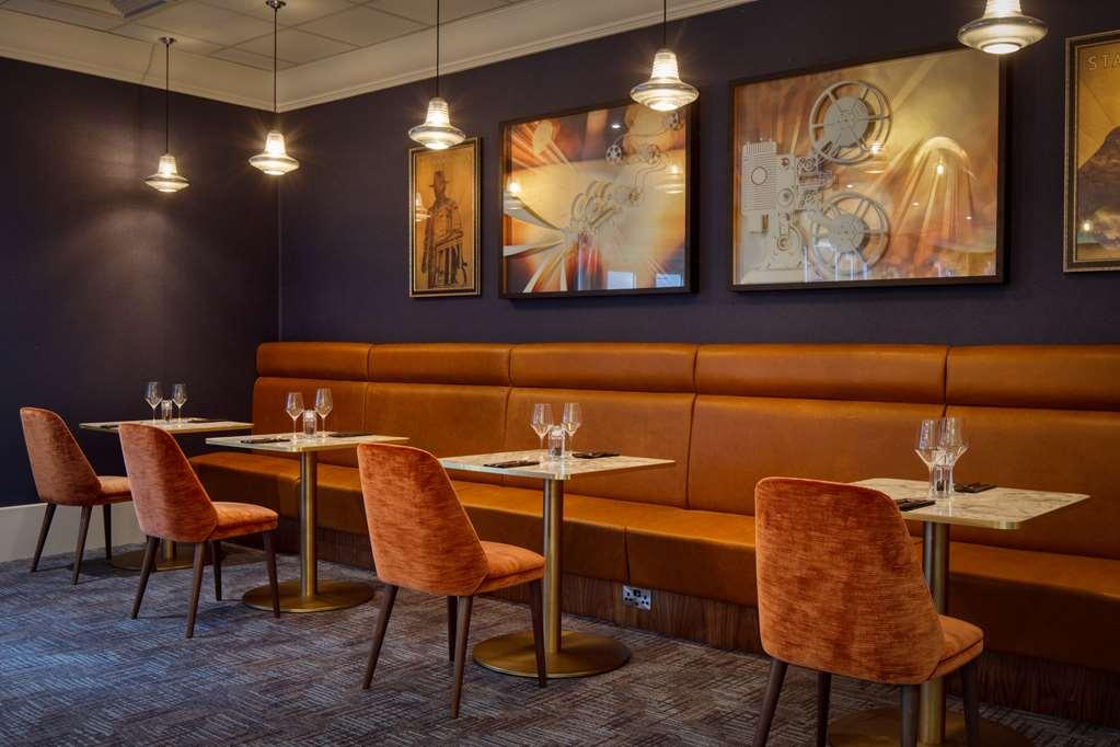 Отель Doubletree By Hilton London Elstree Богемвуд Ресторан фото