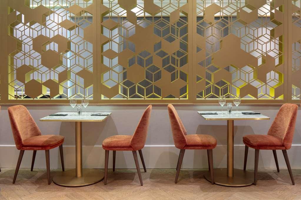 Отель Doubletree By Hilton London Elstree Богемвуд Ресторан фото