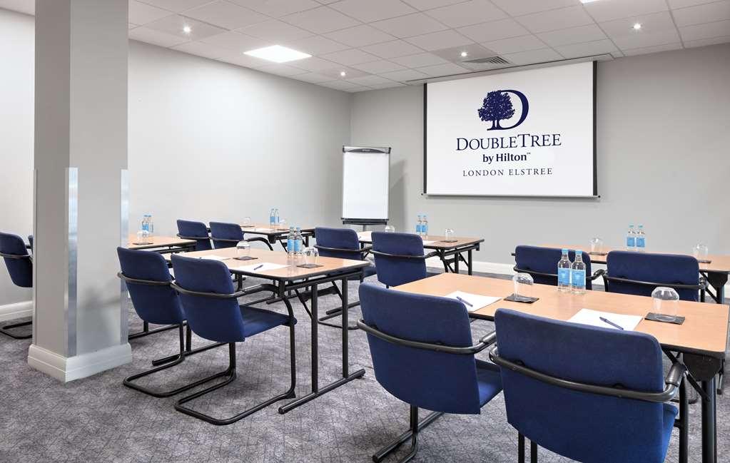Отель Doubletree By Hilton London Elstree Богемвуд Удобства фото