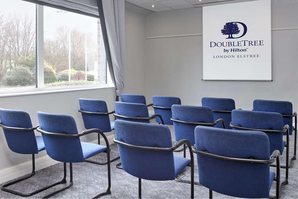 Отель Doubletree By Hilton London Elstree Богемвуд Удобства фото