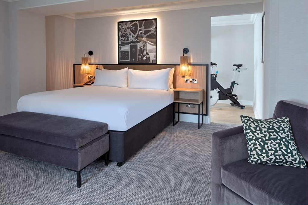 Отель Doubletree By Hilton London Elstree Богемвуд Номер фото