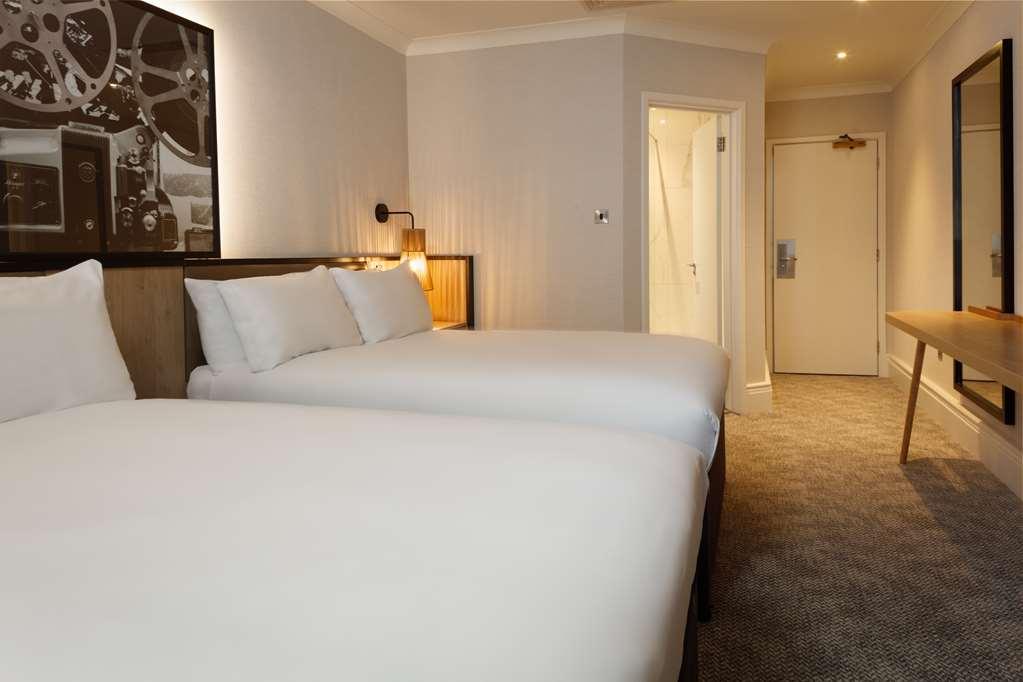 Отель Doubletree By Hilton London Elstree Богемвуд Номер фото