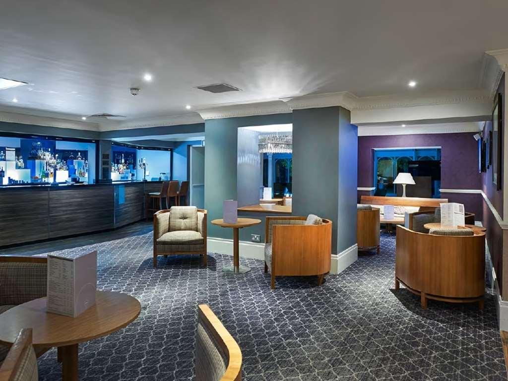 Отель Doubletree By Hilton London Elstree Богемвуд Ресторан фото